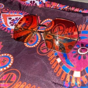 Hexagon Sunglasses 🌼